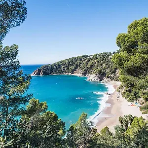 Cala Llevado Camping
