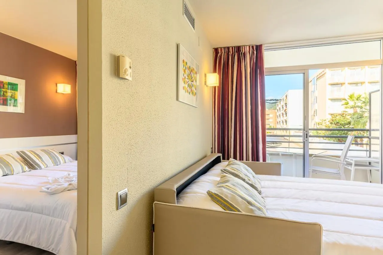 Medplaya Aparthotel Esmeraldas Tossa de Mar 3*,
