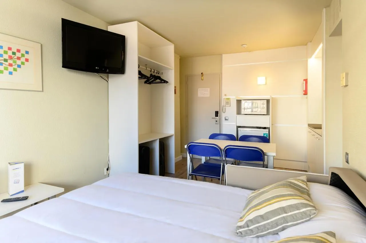 Medplaya Aparthotel Esmeraldas Tossa de Mar