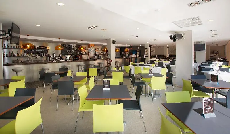 Medplaya Aparthotel Esmeraldas Tossa de Mar Spain